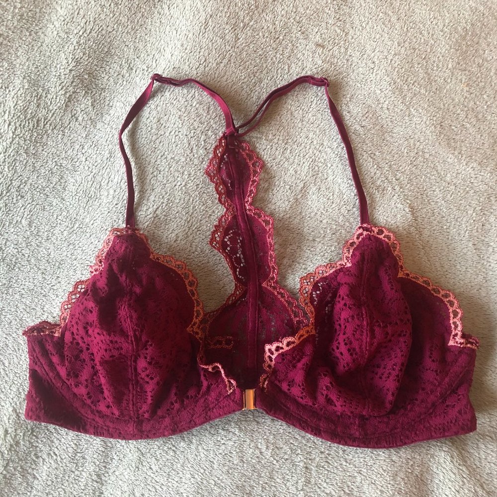 Adorable Free People Intimately bohemian open-front clasp bralette maroon - M